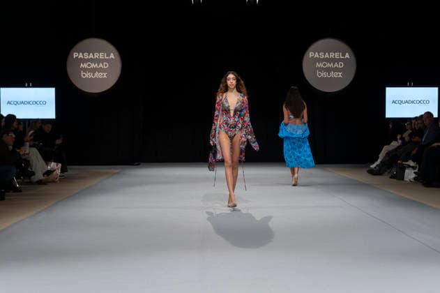 February 9, 2026, Madrid, Madrid, Spain: The model walks the runway at the MOMAD International Fashion Show, wearing designs by students from the ACQUADICOCCO, Madrid School of Fashion Design), Madrid, (02.06.26) Madrid Spain  - ZUMAc312 20260209_zsp_c312_059 Copyright: xOscarxManuelxSanchezx