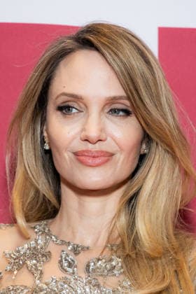 Couture Paris Film Premiere Angelina Jolie attends Couture Paris Film Premiere at Pathe Palace on February 09, 2026 in Paris, France. Photo by Nasser Berzane ABACAPRESS.COM Paris France  Copyright: xBerzanexNasser ABACAx