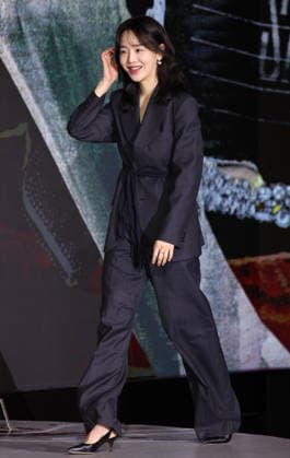 S. Korean actress Shin Hye-sun S. Korean actress Shin Hye-sun South Korean actress Shin Hye-sun, who stars in the drama The Art of Sarah, an original series by Netflix, attends a publicity event in Seoul on Feb. 10, 2026. The eight-episode series will be released worldwide on Feb. 13. (Yonhap) 2026-02-10 15:25:02 < 1980-2026 YONHAPNEWS AGENCY. .> ¼­¿ïÆ¯º°½Ã EDITORIAL USE ONLY  Copyright: xx PYH2026021012430034400 YonhapxNewsx yonphotos249596