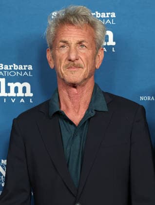 41st Santa Barbara International Film Festival: iHammond Cinema Vanguard Award at The Arlington Theatre Featuring: Sean Penn Where: Los Angeles, California, United States When: 09 Feb 2026 Credit: Faye s Vision Cover Images EDITORIAL USE ONLY. NOT FOR USE BY NEWSPAPERS BASED IN THE UK. Copyright: xx coverimg55451514