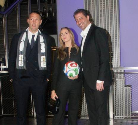 RECORD DATE NOT STATED Marco Materazzi, Kate Barton and Imad Izemrane, light the Empire State Building. (NEW) Marco Materazzi, Kate Barton and Imad Izemrane, light the Empire State Building. February 10, 2026, New York, USA: (L-R) Marco Materazzi, former soccer player and manager along with Kate Barton, fashion designer and Imad Izemrane, Co-Founder and Chief Executive Officer of N4XT Experiences light the Empire State Building in partnership with N4XT Experiences to kick off New York Fashion Week. Credit: Niyi Fote Thenews2 (Foto: Niyi Fote Thenews2 imago images) Marco Materazzi, Kate Barton and Imad Izemrane, light the Empire State Building. Copyright: xNiyixFotex