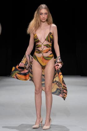 February 10, 2026, Madrid, Madrid, Spain: The model walks the runway at the MOMAD International Fashion Show, wearing designs by students from the ACQUADICOCCO, Madrid School of Fashion Design), Madrid, (02.06.26) Madrid Spain  - ZUMAc312 20260210_zsp_c312_046 Copyright: xOscarxManuelxSanchezx