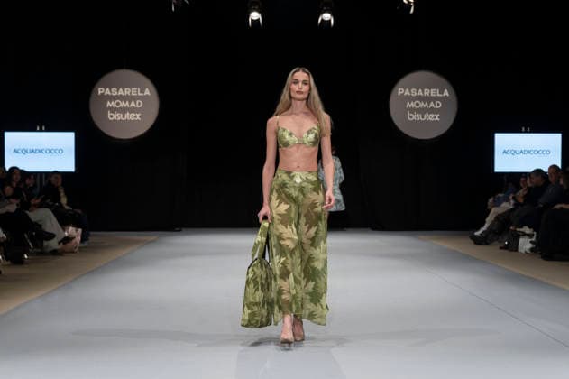 February 10, 2026, Madrid, Madrid, Spain: The model walks the runway at the MOMAD International Fashion Show, wearing designs by students from the ACQUADICOCCO, Madrid School of Fashion Design), Madrid, (02.06.26) Madrid Spain  - ZUMAc312 20260210_zsp_c312_057 Copyright: xOscarxManuelxSanchezx