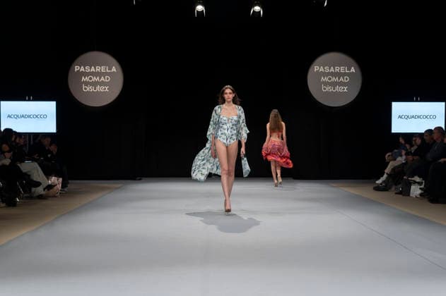 February 10, 2026, Madrid, Madrid, Spain: The model walks the runway at the MOMAD International Fashion Show, wearing designs by students from the ACQUADICOCCO, Madrid School of Fashion Design), Madrid, (02.06.26) Madrid Spain  - ZUMAc312 20260210_zsp_c312_054 Copyright: xOscarxManuelxSanchezx