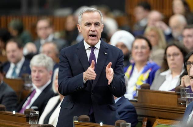 February 10, 2026, Ottawa, On, Canada: Prime Minister Mark Carney rises during Question Period on Parliament Hill in Ottawa, Tuesday, Feb. 10, 2026. Ottawa Canada  - ZUMAc35_ 20260210_zaf_c35_146 Copyright: xAdrianxWyldx