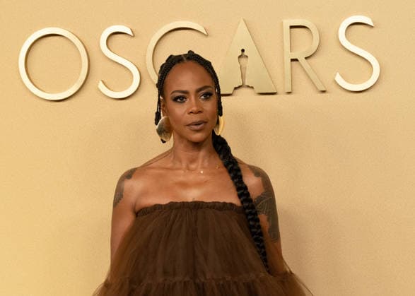 February 10, 2026, USA: HANNAH BEACHLER attends the 98th Oscars Nominees Luncheon. USA  - ZUMAb173 20260210_aap_b173_018 Copyright: xBillyxBennightx