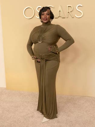 February 10, 2026, Beverly Hills, California, USA: British-Nigerian actress WUNMI MOSAKU attends the 98th Oscars Nominees Luncheon. Beverly Hills USA - ZUMAb173 20260210_aap_b173_099 Copyright: xBillyxBennightx
