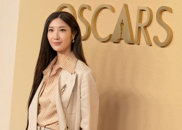 February 10, 2026, Beverly Hills, California, USA: South Korean and American singer, songwriter, and record producer EJAE attends the 98th Oscars Nominees Luncheon. Beverly Hills USA - ZUMAb173 20260210_aap_b173_139 Copyright: xBillyxBennightx
