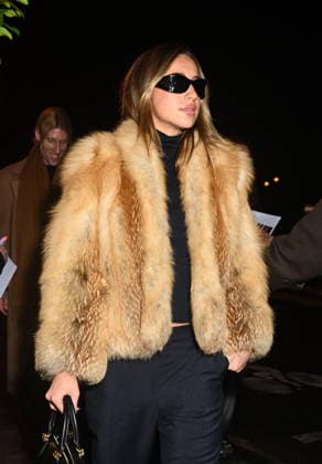 Dua Lipa and her fiancé Callum Turner went to dinner at the Voltaire restaurant in Paris on February 10, 2026 Yhiel Chekroune Bestimage Dua Lipa and her fiancé Callum Turner went to dinner at the Voltaire restaurant in Paris on February 10, 2026 Paris France  Copyright: xYehielxChekrounex xBestimagexYehielxChekrounex xBestimagex