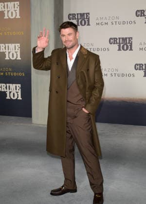 Crime 101 Premiere - Los Angeles, USA LOS ANGELES, USA. February 10, 2026: Chris Hemsworth at the premiere for Crime 101 at the United Theatre. Los Angeles CA USA  Copyright: xPaulxSmith Featureflashx