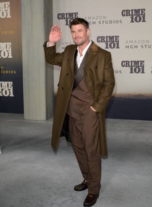Crime 101 Premiere - Los Angeles, USA LOS ANGELES, USA. February 10, 2026: Chris Hemsworth at the premiere for Crime 101 at the United Theatre. Los Angeles CA USA  Copyright: xPaulxSmith Featureflashx