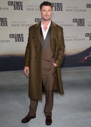 Crime 101 Premiere - Los Angeles, USA LOS ANGELES, USA. February 10, 2026: Chris Hemsworth at the premiere for Crime 101 at the United Theatre. Los Angeles CA USA  Copyright: xPaulxSmith Featureflashx