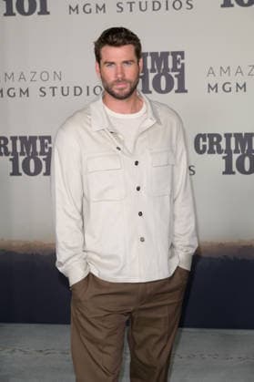 Crime 101 Premiere - Los Angeles, USA LOS ANGELES, USA. February 10, 2026: Liam Hemsworth at the premiere for Crime 101 at the United Theatre. Los Angeles CA USA  Copyright: xPaulxSmith Featureflashx