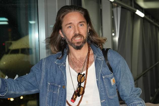 RTL Dschungelcamp - Frankfurt 2026. Gil Ofarim bei der Rueckkehr der Dschungelcamp-Kandidaten der RTL-Reality-TV-Show - Ich bin ein Star – Holt mich hier raus! aus Australien am 11.02.2026 am Flughafen Frankfurt am Main. Frankfurt Flughafen Hessen