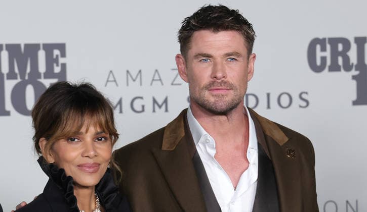 10 February, 2026 - Los Angeles, California -Halle Berry, Chris Hemsworth. World Premiere Of Amazon MGM Studios Crime 101 held at The United Theater on Broadway, in Los Angeles. Los Angeles USA  - ZUMAa123 20260210_zaa_a123_212 Copyright: xADx