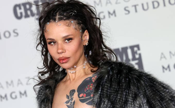 10 February, 2026 - Los Angeles, California. - Snitchery World Premiere Of Amazon MGM Studios Crime 101 held at The United Theater on Broadway, in Los Angeles. Los Angeles USA  - ZUMAa123 20260210_zaa_a123_219 Copyright: xADx