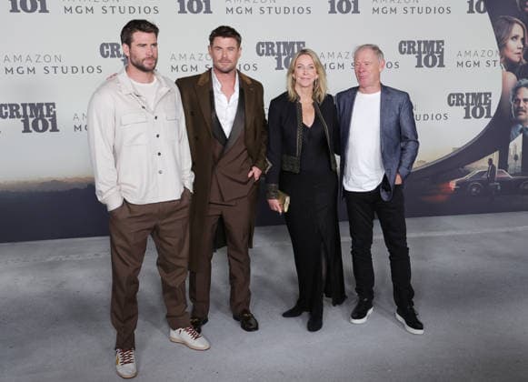 10 February, 2026 - Los Angeles, California - Liam Hemsworth, Chris Hemsworth, Leonie Hemsworth, Craig Hemsworth. World Premiere Of Amazon MGM Studios Crime 101 held at The United Theater on Broadway, in Los Angeles. Los Angeles USA - ZUMAa123 20260210_zaa_a123_180 Copyright: xADx