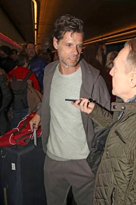 Stephen Dürr bei der Rückkehr der Dschungelcamp-Kandidaten der RTL Reality-TV-Show Ich bin ein Star - holt mich hier raus aus Australien auf dem Flughafen Frankfurt am Main. Frankfurt, 11.02.2026