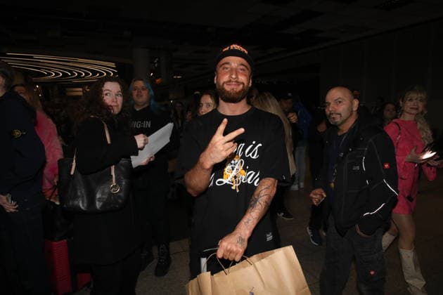 Umut Tekin bei der Rückkehr der Dschungelcamp-Kandidaten der RTL Reality-TV-Show Ich bin ein Star - holt mich hier raus aus Australien auf dem Flughafen Frankfurt am Main. Frankfurt, 11.02.2026 Copyright: xMatthiasxGränzdörferx