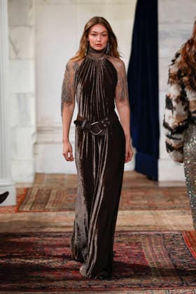 Gigi Hadid Ralph Lauren Fashion Show Ready to Wear Fall Winter 2026 2027 Collection during New York Fashion Week NYFW , February 10, 2026 Ralph Lauren Fashion Show Ready to Wear Fall Winter 2026 2027 Collection during New York Fashion Week NYFW , February 10, 2026 New Yotk Etats Unis  Copyright: xAgencex xBestimagexAgencex xBestimagex