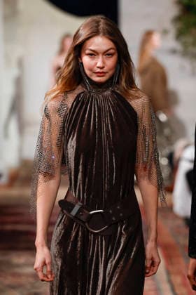 Gigi Hadid Ralph Lauren Fashion Show Ready to Wear Fall Winter 2026 2027 Collection during New York Fashion Week NYFW , February 10, 2026 Ralph Lauren Fashion Show Ready to Wear Fall Winter 2026 2027 Collection during New York Fashion Week NYFW , February 10, 2026 New Yotk Etats Unis  Copyright: xAgencex xBestimagexAgencex xBestimagex
