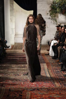 Gigi Hadid Ralph Lauren Fashion Show Ready to Wear Fall Winter 2026 2027 Collection during New York Fashion Week NYFW , February 10, 2026 Ralph Lauren Fashion Show Ready to Wear Fall Winter 2026 2027 Collection during New York Fashion Week NYFW , February 10, 2026 New Yotk Etats Unis  Copyright: xAgencex xBestimagexAgencex xBestimagex