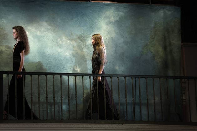 Gigi Hadid Ralph Lauren Fashion Show Ready to Wear Fall Winter 2026 2027 Collection during New York Fashion Week NYFW , February 10, 2026 Ralph Lauren Fashion Show Ready to Wear Fall Winter 2026 2027 Collection during New York Fashion Week NYFW , February 10, 2026 New Yotk Etats Unis  Copyright: xAgencex xBestimagexAgencex xBestimagex