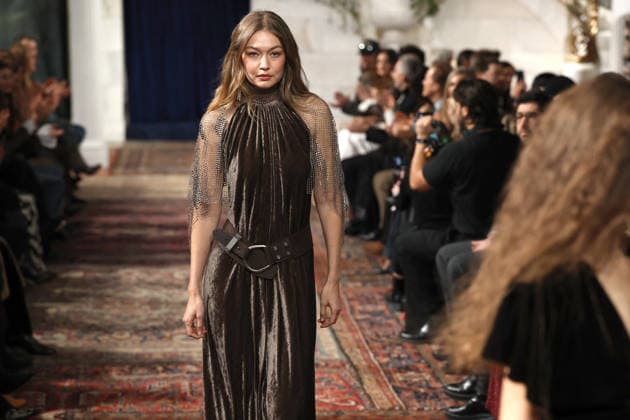 Gigi Hadid Ralph Lauren Fashion Show Ready to Wear Fall Winter 2026 2027 Collection during New York Fashion Week NYFW , February 10, 2026 Ralph Lauren Fashion Show Ready to Wear Fall Winter 2026 2027 Collection during New York Fashion Week NYFW , February 10, 2026 New Yotk Etats Unis  Copyright: xAgencex xBestimagexAgencex xBestimagex