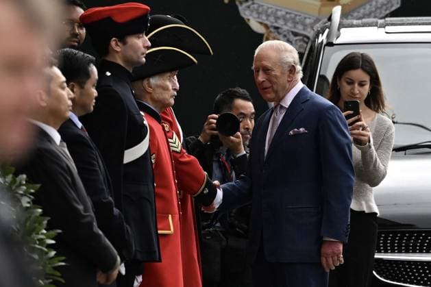 King Charles III and Queen Camilla visit Turquoise Mountain Exhibition in London LONDON, UNITED KINGDOM - FEBRUARY 11: King Charles III is seen after visiting an exhibition to mark the 20th anniversary of the humanitarian organization Turquoise Mountain at the Garrison Chapel in London, United Kingdom on February 11, 2026. Rasid Necati Aslim Anadolu London United Kingdom. Editorial use only. Please get in touch for any other usage.  Copyright: x2026xAnadoluxRasidxNecatixAslimx