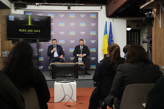 Director of the National Anti-Corruption Bureau of Ukraine Semen Kryvonos (L) and Head of the Specialized Anti-Corruption Prosecutor’s Office Oleksandr Klymenko take part in a briefing to present the report on the activities of NABU and SAPO in the second half of 2025 at the Media Center Ukraine, Kyiv, Ukraine, February 10, 2026. In the second half of 2025, NABU and SAPO reached a new level in exposing corruption in strategic sectors of the economy and defence. Despite Russian aggression, the agencies carried out large-scale operations in the energy sector, uncovered corruption schemes in military procurement, and exposed cases involving high-ranking officials. Twelve top officials were served with suspicions. (Photo by Yuliia Ovsiannikova  Copyright: xYuliiaxOvsiannikovax
