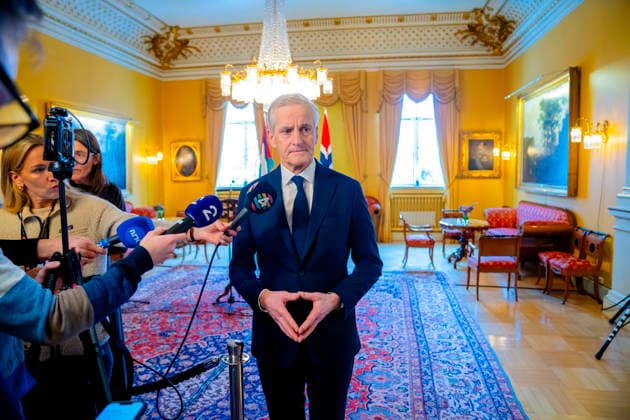 Store moter Abbas Oslo 20260211. Jonas Gahr Store etter motet med Palestinas president Mahmoud Abbas i regjeringens representasjonsanlegg i Parkveien. Foto: Stian Lysberg Solum NTB Oslo Norge zGDc__vQokM EDITORIAL USE ONLY Ref:_POLzGDc__vQokM.jpg Copyright: xStianxLysbergxSolumx xNTBx