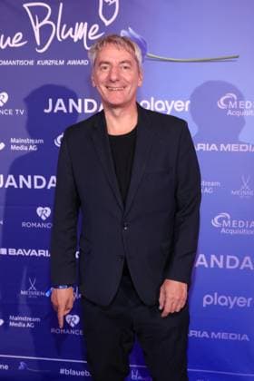 Blaue Blume 2026 Till Schmerbeck 15. Verleihung des Romantischen Kurzfilm Awards BLAUE BLUME im Funkhaus Berlin Datum: 11.02.2026 Copyright: xEventpress Kratschx