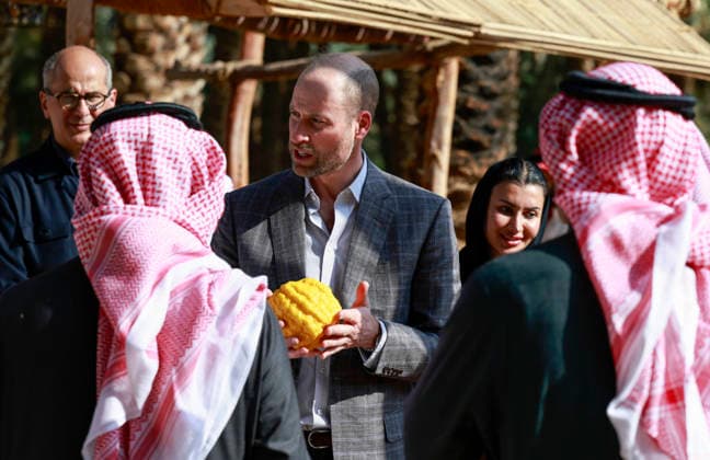 Prince of Wales visit to Saudi Arabia day three, 11 February 2026 11 02 2026. AlUla, Medina, Saudi Arabia. In AlJadidah Arts District in AlUla HRH The Prince of Wales joined artists and members of the local community to celebrate art and culture as a bridge between nations. The visit reflects the growing collaboration between AlUla and the United Kingdom, underscoring the role of creative exchange in strengthening human connections, deepening mutual understanding, and supporting a sustained cultural partnership., Credit:Pete Maclaine Avalon Saudi Arabia, Medina, AlUla  Copyright: xPetexMaclainex xAvalonx 1074048554