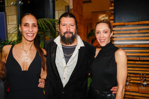 Friederike Dirscherl, Claude Duhamel, Melanie Wolf bei Actors Night 2026 in dem Alice Rooftop & Garden im Living Berlin.