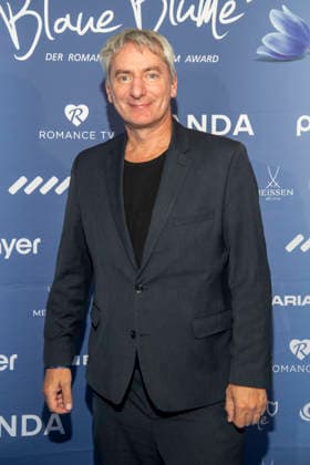 Till Schmerbeck zu Gast bei der 15. Verleihung des Romantischen Kurzfilm Awards BLAUE BLUME, im Frederick™sBerlin am Mittwoch 11 Februar 2026 in Berlin Berlin Deutschland