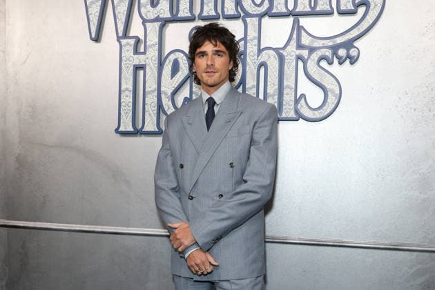 February 12, 2026: JACOB ELORDI attends the Australian Premiere of Wuthering Heights at the State Theatre on February 12, 2026 in Sydney, NSW Australia  - ZUMAa155 20260212_aaa_a155_030 Copyright: xChristopherxKhouryx