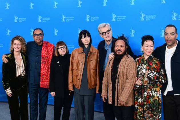 Berlin Germany 76th Berlinale Berlin International Film Festival Photocall of the Jury International Jury President Wim Wenders surrounded by Jury members Thomas Bohlen Starface 2026 02 12 452987 2026 02 12 Berlin Germany Wenders, Wim  Copyright: xThomasxBohlenx STAR_452987_019