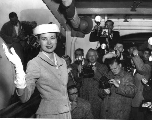 RECORD DATE NOT STATED Grace kelly arrival at Monaco for wedding to Prince Rainier. 1956. I.V. EDITORIAL USE ONLY  Copyright: x