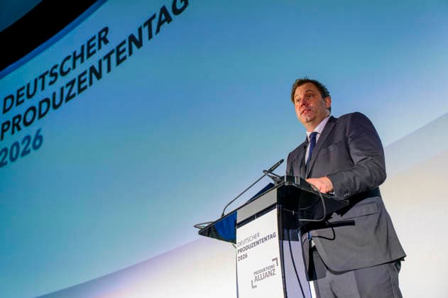 Lars Klingbeil besucht Filmwirtschaft EUR, Deutschland, Berlin. 12.02.2026: Bundesfinanzminister und Vizekanzler Lars Klingbeil (SPD) besucht den Deutschen Produzententag 2026 in Berlin. Unter dem Motto Gemeinsam stärker: Deutschlands Filmwirtschaft im internationalen Wettbewerb bringt der Deutsche Produzententag 2026 vor Eröffnung der Berlinale zentrale Akteurinnen und Akteure der nationalen und internationalen Filmwirtschaft zusammen.