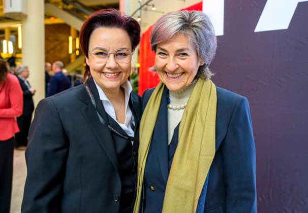 Michelle Müntefering + Karola Wille EUR, Deutschland, Berlin. 12.02.2026: Michelle Müntefering (li) , CEO und Sprecherin des Gesamtvorstands der Produktionsallianz und Karola Wille (Ex-Intendantin des MDR) beim Deutschen Produzententag 2026 in Berlin. Unter dem Motto Gemeinsam stärker: Deutschlands Filmwirtschaft im internationalen Wettbewerb bringt der Deutsche Produzententag 2026 vor Eröffnung der Berlinale zentrale Akteurinnen und Akteure der nationalen und internationalen Filmwirtschaft zusammen.