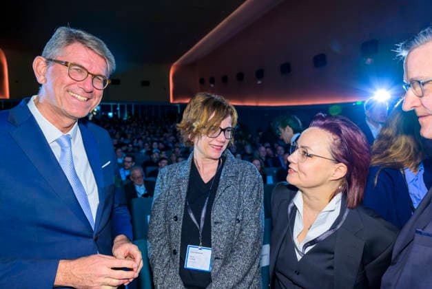 Weimer + de Mardt + Münferering EUR, Deutschland, Berlin. 12.02.2026: Staatsminister Wolfram Weimer, Beauftragter der Bundesregierung für Kultur und Medien, Sabine de Mardt - Filmproduzentin und GF der Gaumont GmbH und Michelle Müntefering, CEO und Sprecherin des Gesamtvorstands der Produktionsallianz. Deutschen Produzententag 2026 in Berlin. Unter dem Motto Gemeinsam stärker: Deutschlands Filmwirtschaft im internationalen Wettbewerb bringt der Deutsche Produzententag 2026 vor Eröffnung der Berlinale zentrale Akteurinnen und Akteure der nationalen und internationalen Filmwirtschaft zusammen.