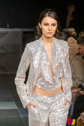 Frederick Anderson - Runway - February 2026 New York Fashion Week (NEW) Frederick Anderson - Runway - February 2026 New York Fashion Week. February 11, 2026, New York, New York, USA: A model walks the runway at the Frederick Anderson fashion show during New York Fashion Week at Nebula on February 11, 2026 in New York City. (Credit: M10s TheNews2) (Foto: M10s Thenews2 imago images) Frederick Anderson - Runway - February 2026 New York Fashion Week  Copyright: xRonxAdarx
