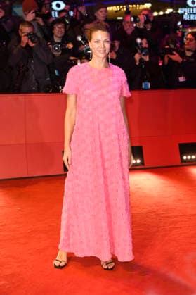 Jessica Schwarz bei der Festivaleröffnung mit der Premiere des Kinofilms No Good Men auf der Berlinale 2026 76. Internationale Filmfestspiele Berlin im Berlinale Palast. Berlin, 12.02.2026
