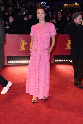 Jessica Schwarz bei der Eroeffnung der 76. Berlinale Internationale Filmfestspiele mit der - No Good Men- Film Premiere am 12.02.2026 in Berlin Berlinale Opening 2026 mit der -No Good Men- Film Premiere in Berlin