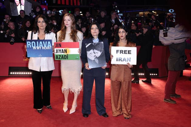 Duezen Tekkal, Pheline Roggan, Jasmin Tabatabai und Banafshe Hourmazdi bei der Eroeffnung der 76. Berlinale Internationale Filmfestspiele mit der - No Good Men- Film Premiere am 12.02.2026 in Berlin Berlinale Opening 2026 mit der -No Good Men- Film Premiere in Berlin