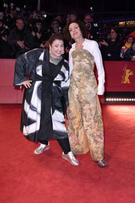Meltem Kaptan und Maria Schrader bei der Eroeffnung der 76. Berlinale Internationale Filmfestspiele mit der - No Good Men- Film Premiere am 12.02.2026 in Berlin Berlinale Opening 2026 mit der -No Good Men- Film Premiere in Berlin