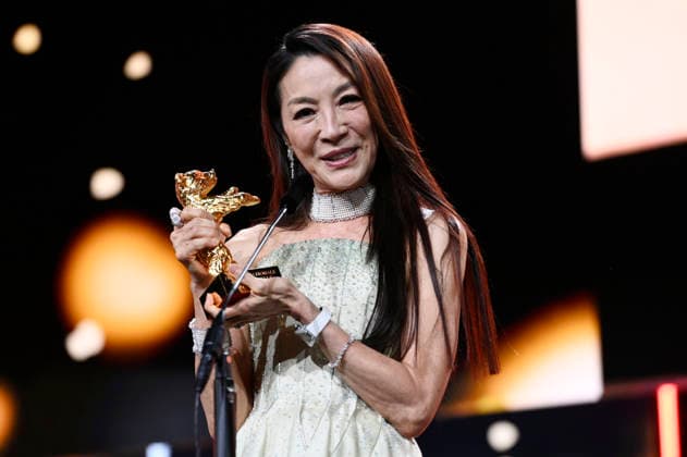Michelle Yeoh bei der Verleihung des Goldenen Ehrenbären für das Lebenswerk während der Eröffnungszeremonie der Berlinale 2026 76. Internationale Filmfestspiele Berlin im Berlinale Palast . Berlin, 12.02.2026