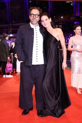 Uli Hanisch und Bibiana Beglau bei der Festivaleröffnung mit der Premiere des Kinofilms No Good Men auf der Berlinale 2026 76. Internationale Filmfestspiele Berlin im Berlinale Palast. Berlin, 12.02.2026