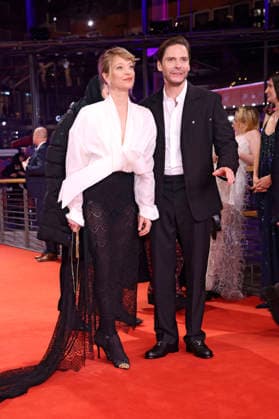 Heike Makatsch und Daniel Brühl bei der Festivaleröffnung mit der Premiere des Kinofilms No Good Men auf der Berlinale 2026 76. Internationale Filmfestspiele Berlin im Berlinale Palast. Berlin, 12.02.2026