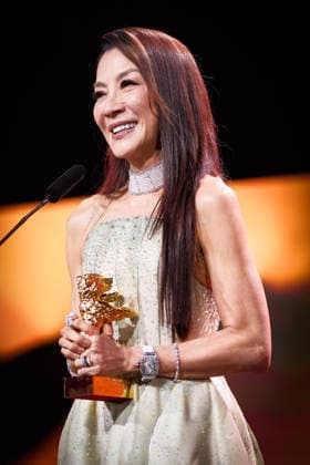 Opening Ceremony , Berlinale Palast , Berlin, Germany Michelle Yeoh accepts the Honorary Golden Bear during the Opening Ceremony for the Berlinale (Berlin Film Festival) at Berlinale Palast , Berlin, , Germany on 12 February 2026., Credit:Julie Edwards Avalon  Copyright: xJuliexEdwardsx xAvalonx 1074485596